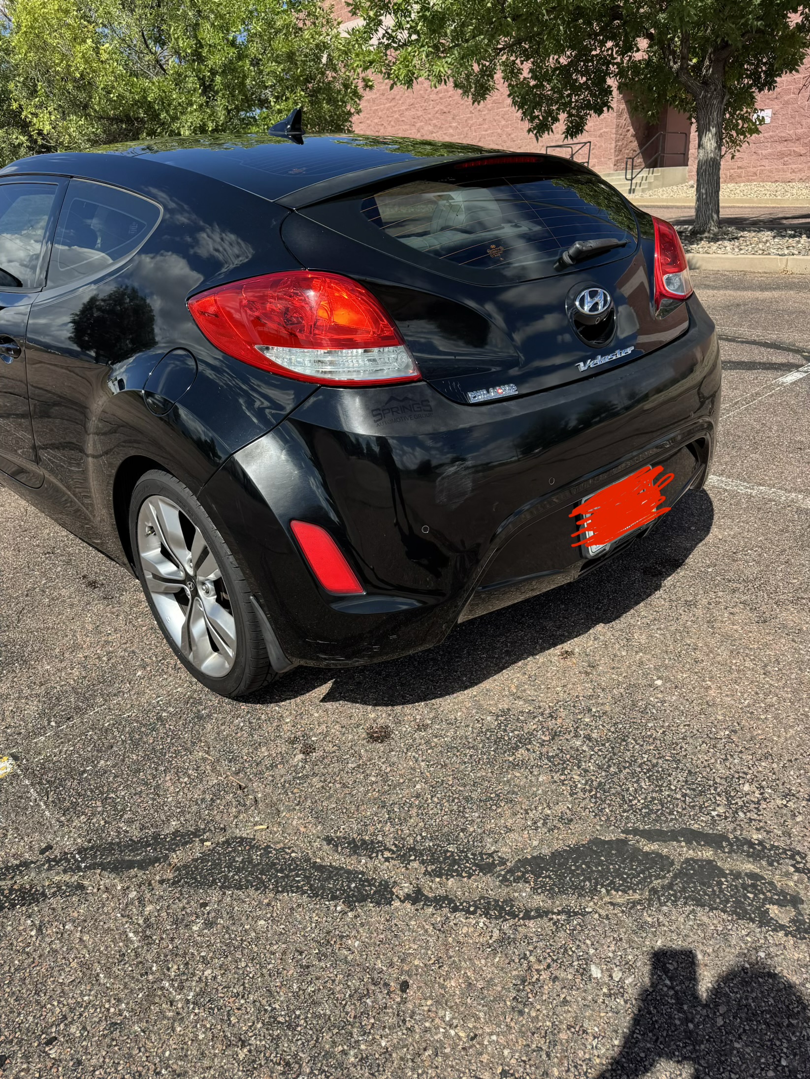 Used 2013 Hyundai Veloster w/ Style Pkg FWD image 5