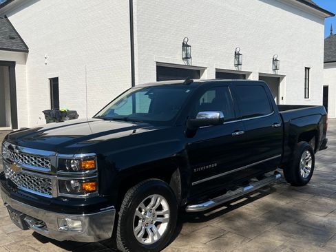 Used 2015 Chevrolet Silverado 1500 LTZ image 6