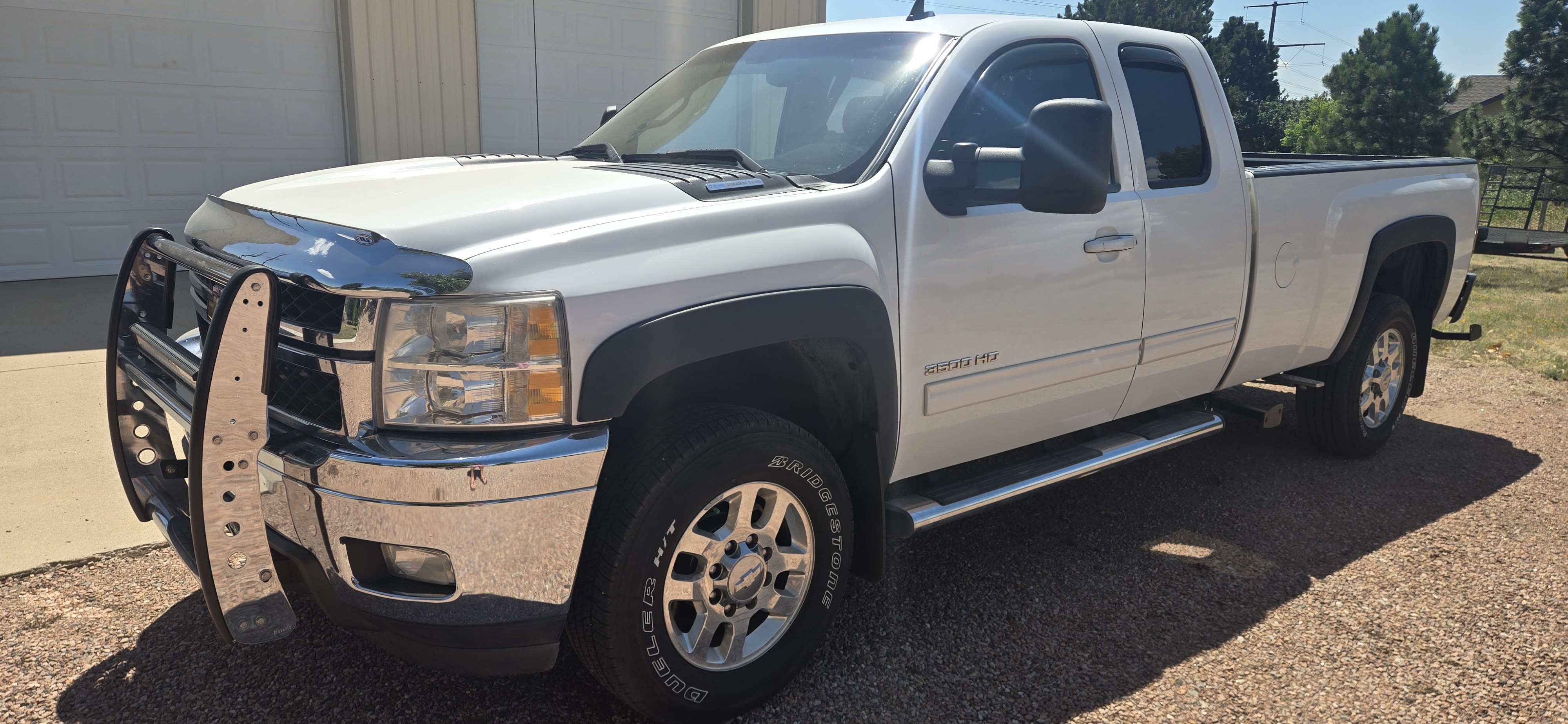 Used 2011 Chevrolet Silverado 3500 LTZ w/ Suspension Package, Off-Road AWD/4WD image 4