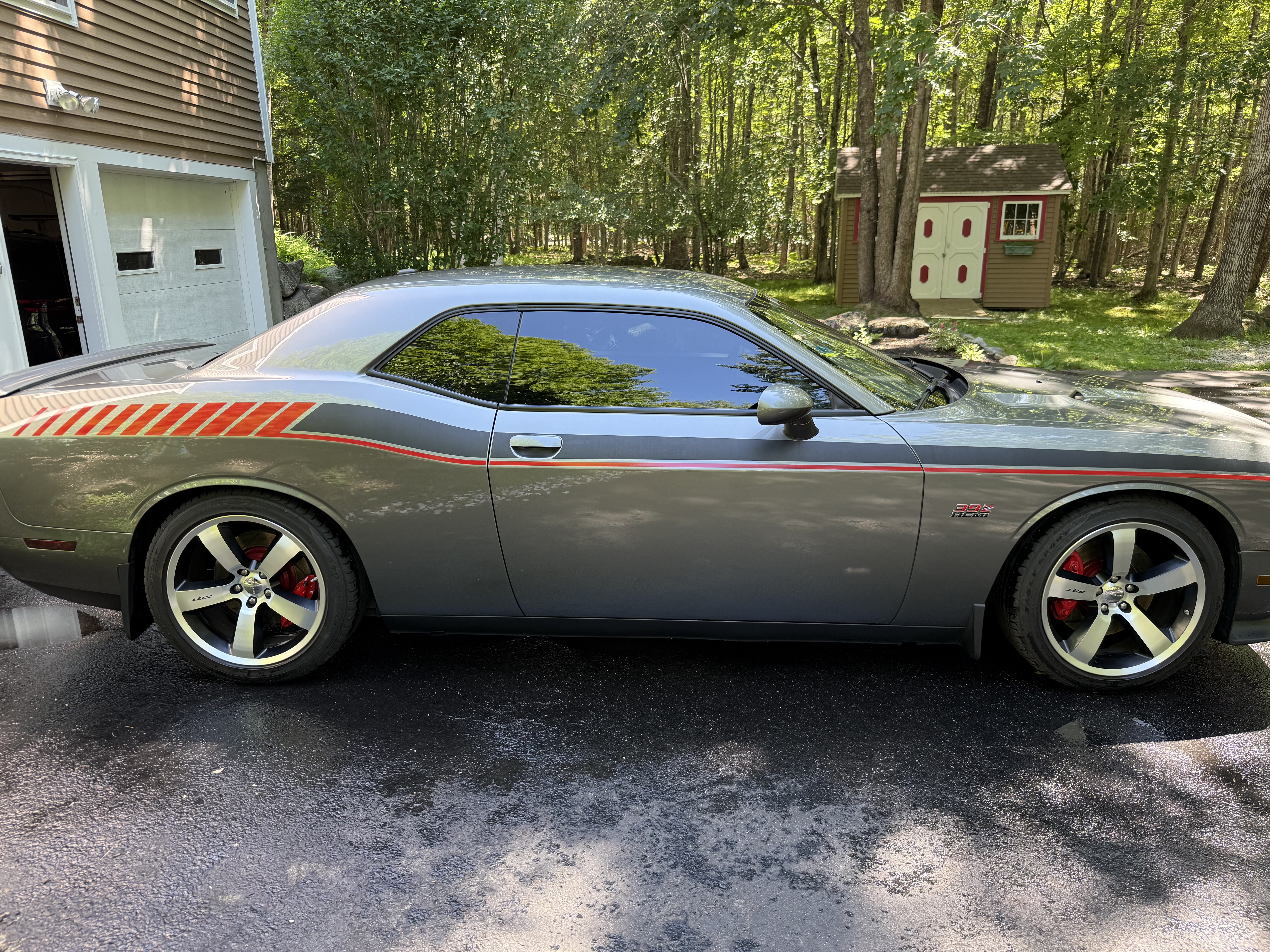 Used 2012 Dodge Challenger SRT8 RWD image 1