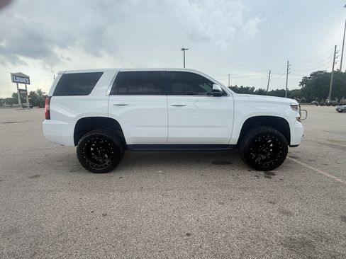 Used 2019 Chevrolet Tahoe 4WD image 1