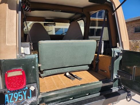 Used 1995 Jeep Wrangler Sahara image 12