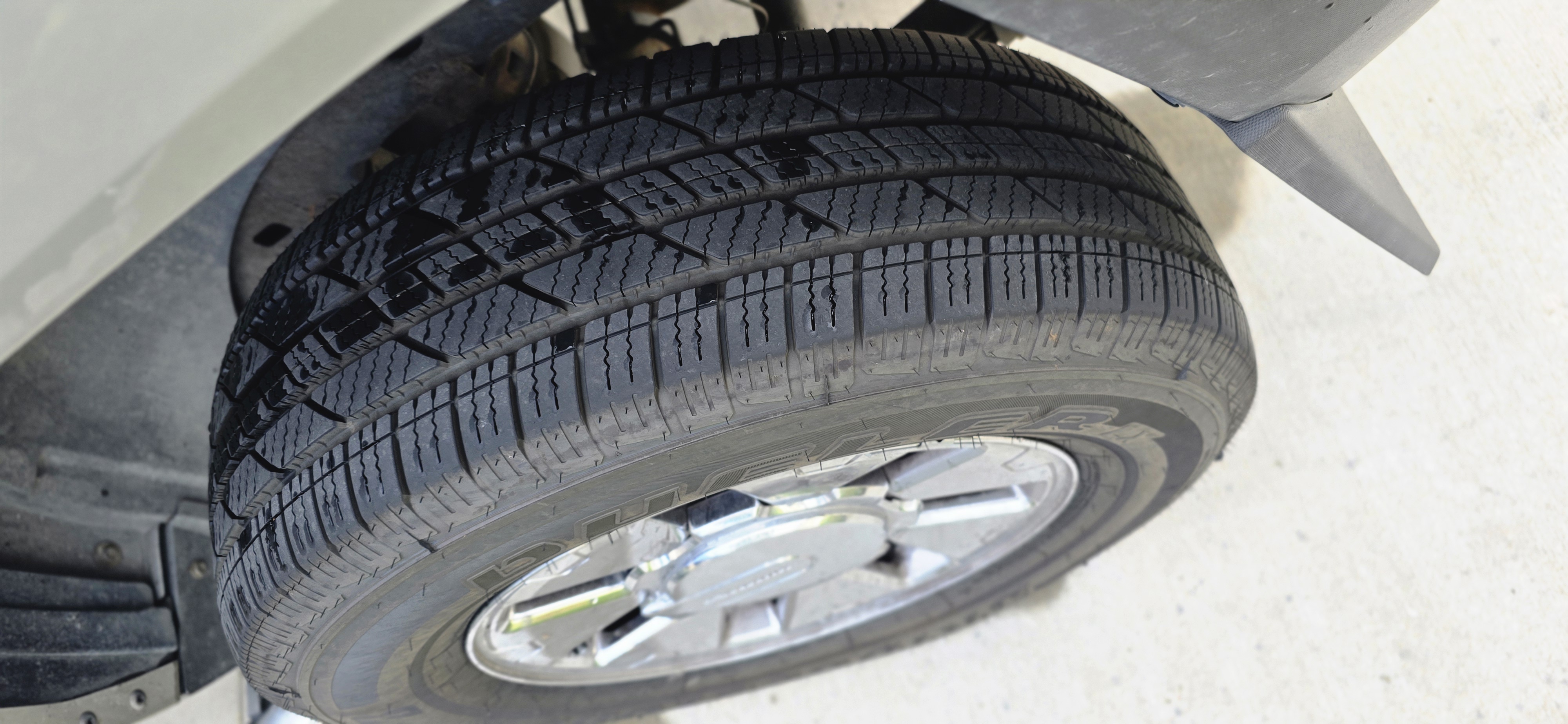 Used 2007 HUMMER H3 AWD/4WD image 8