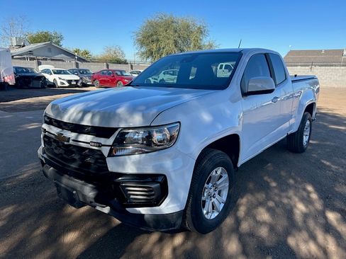 Used 2021 Chevrolet Colorado LT w/ Fleet Safety Package image 4