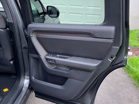 Used 2027 Rivian R2 Performance AWD/4WD image 15