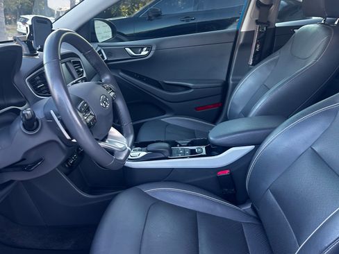 Used 2017 Hyundai Ioniq Limited w/ Limited Ultimate Package 02 FWD image 11