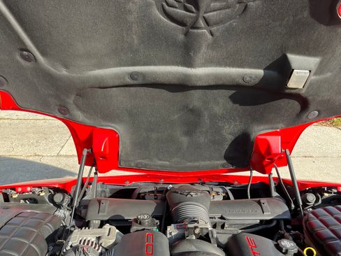 Used 2004 Chevrolet Corvette Coupe w/ Preferred Equipment Group image 16