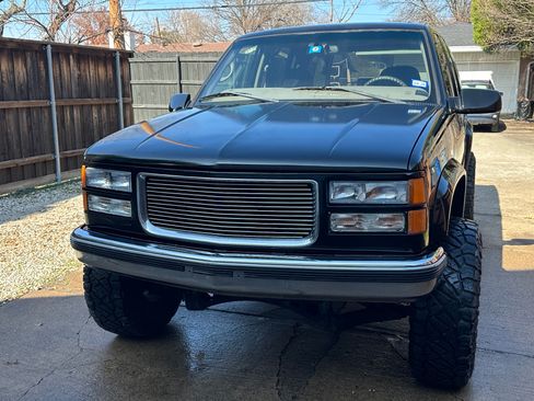 Used 1998 GMC Yukon 4WD 4-Door w/ Marketing Opt Pkg 5 image 6