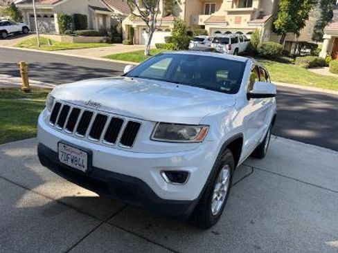 Used 2014 Jeep Grand Cherokee Laredo w/ Quick Order Package 23E image 4