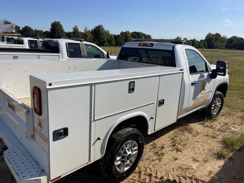 Used 2020 Chevrolet Silverado 2500 W/T w/ WT Convenience Package image 5