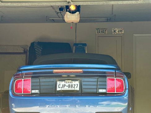 Used 2008 Ford Mustang GT Premium RWD image 10