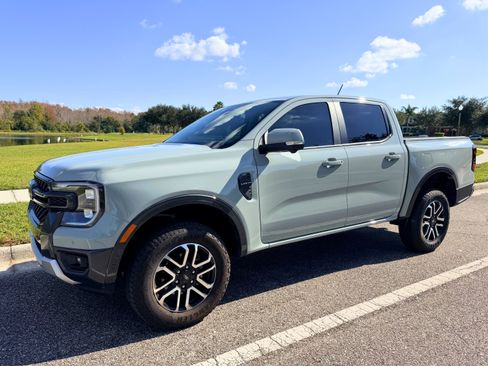 Used 2024 Ford Ranger Lariat w/ Trailer Tow Package image 8