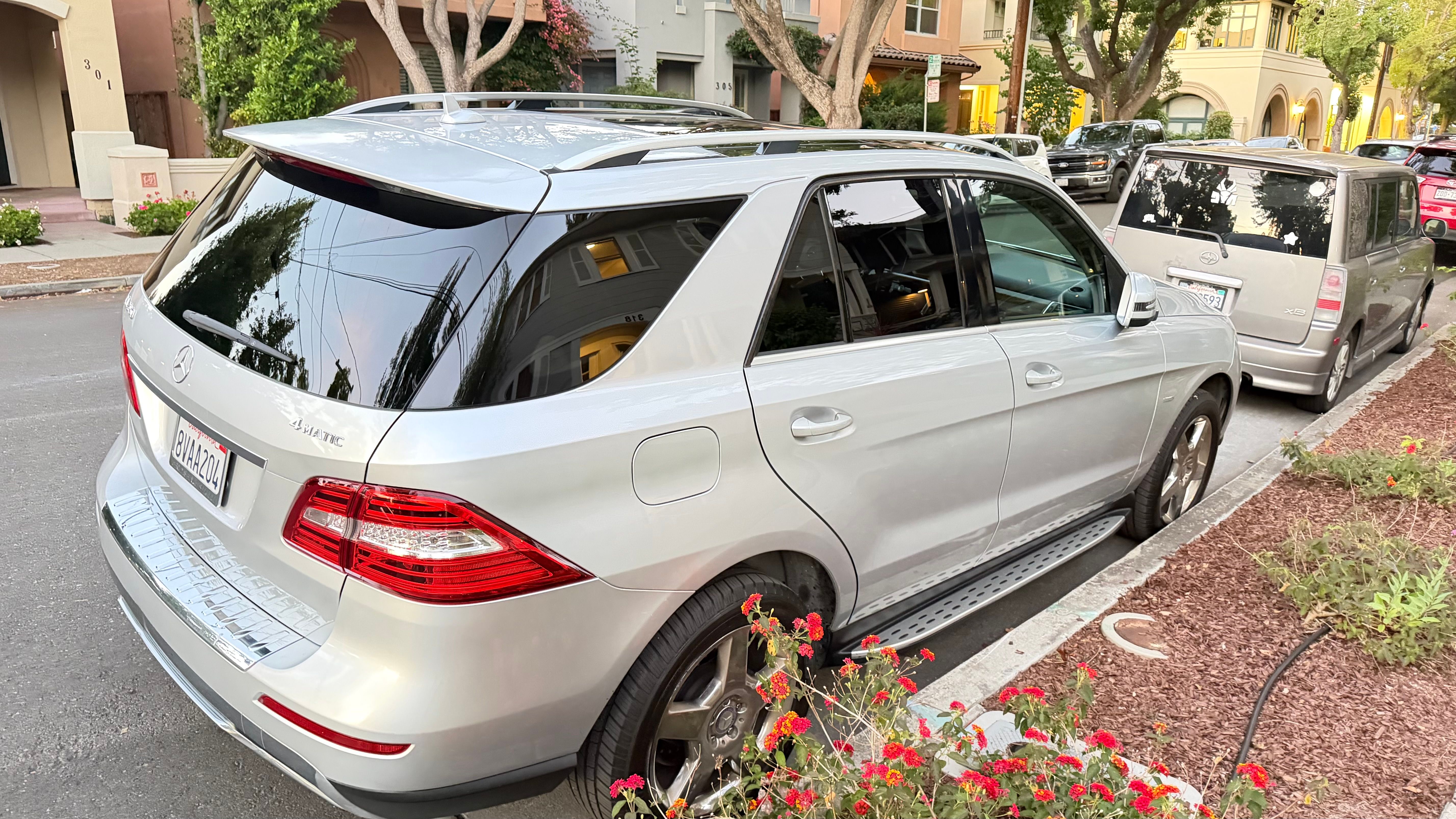 Used 2012 Mercedes-Benz ML 350 4MATIC image 6