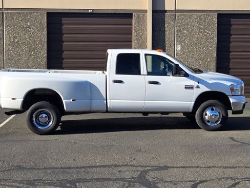 Used 2008 Dodge Ram 3500 Truck SLT w/ Trailer Tow Group image 5