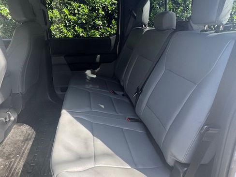 Used 2023 Ford F250 XL w/ XL Chrome Package image 20