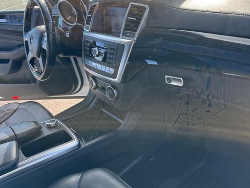 Used 2014 Mercedes-Benz ML 550 4MATIC image 27