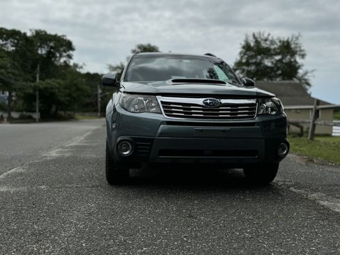 Used 2010 Subaru Forester 2.5XT Limited image 27