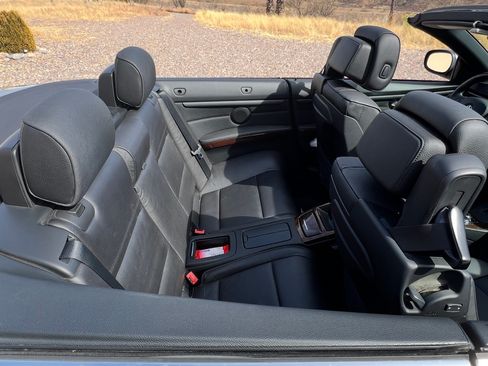 Used 2012 BMW 328i Convertible image 9