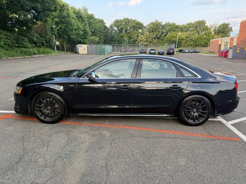 Used 2015 Audi S8 w/ S8 Driver Assistance Package AWD/4WD image 8