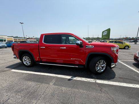 Used 2020 GMC Sierra 1500 SLT w/ SLT Premium Plus Package AWD/4WD image 5