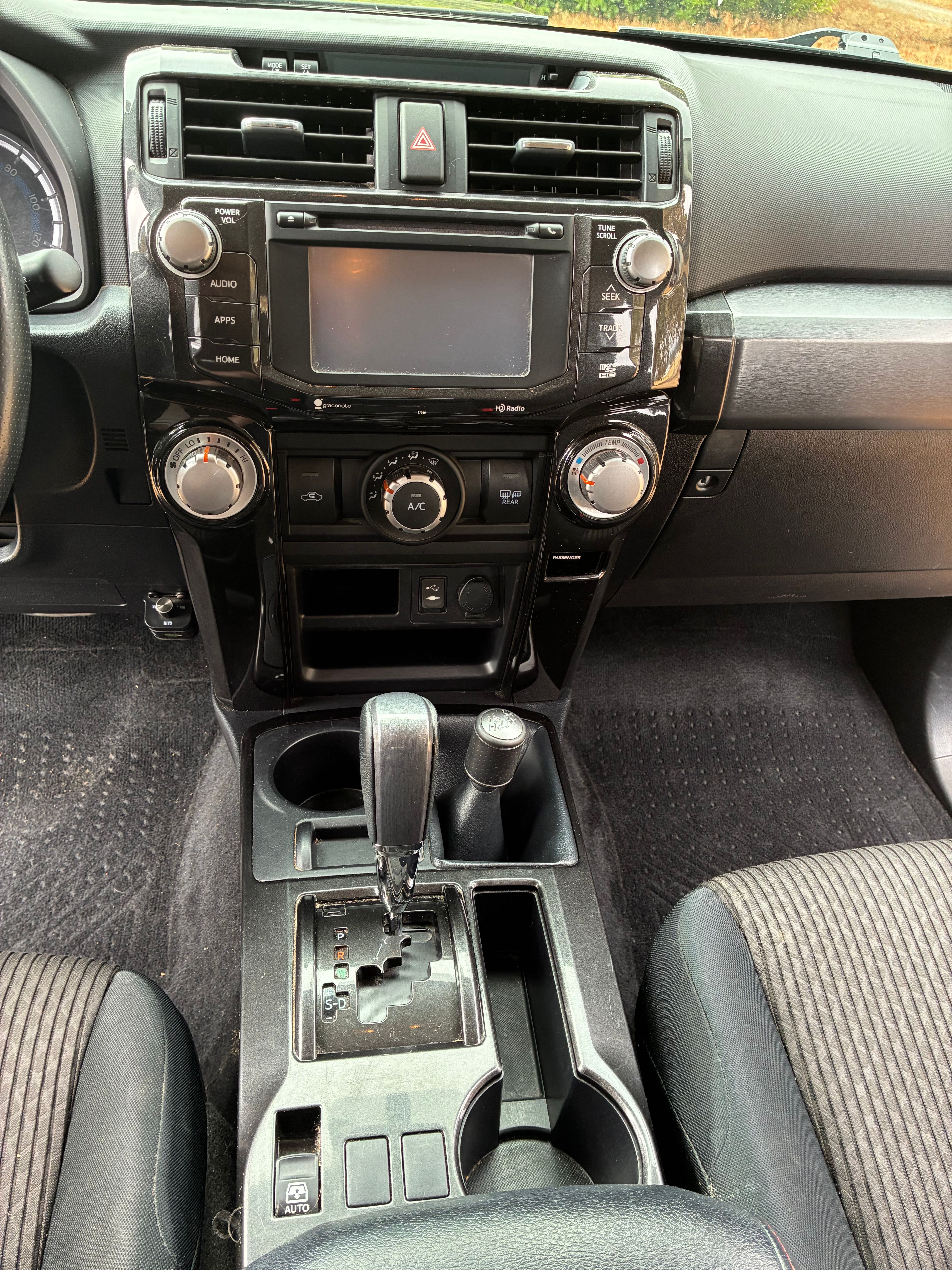 Used 2014 Toyota 4Runner Trail AWD/4WD image 21
