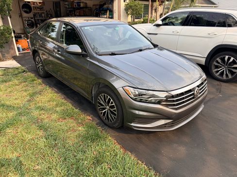 Used 2021 Volkswagen Jetta S FWD image 4