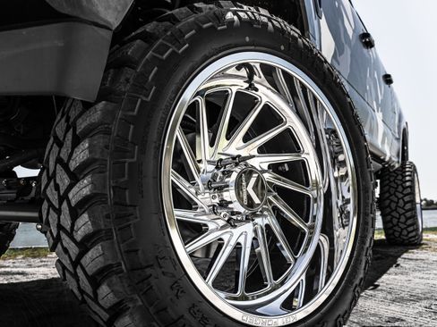 Used 2020 Ford F250 Lariat w/ Lariat Ultimate Package image 6