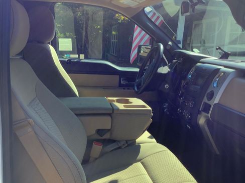 Used 2013 Ford F150 XLT w/ Luxury Equipment Group RWD image 9