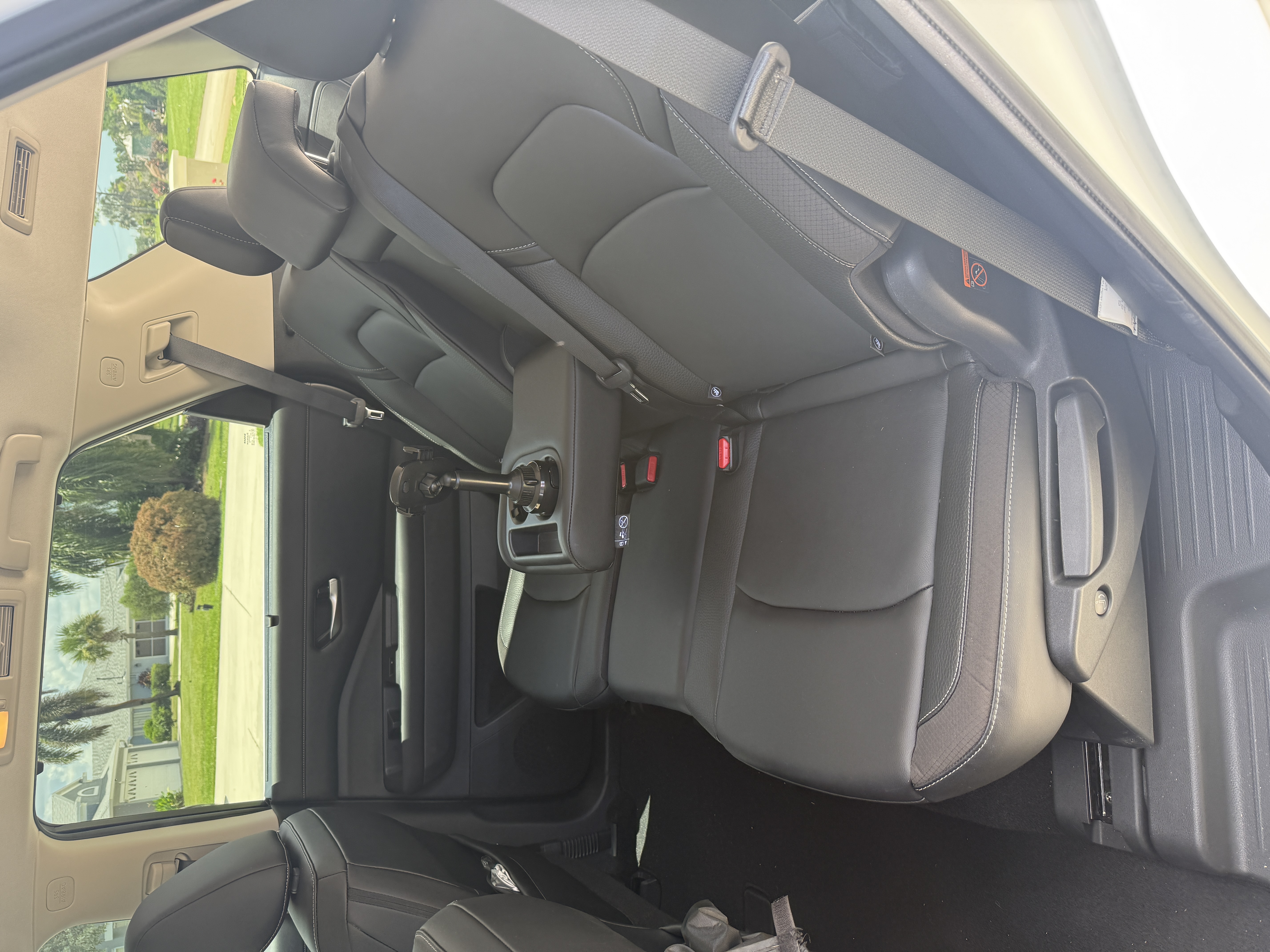 Used 2024 Nissan Pathfinder SL FWD image 13