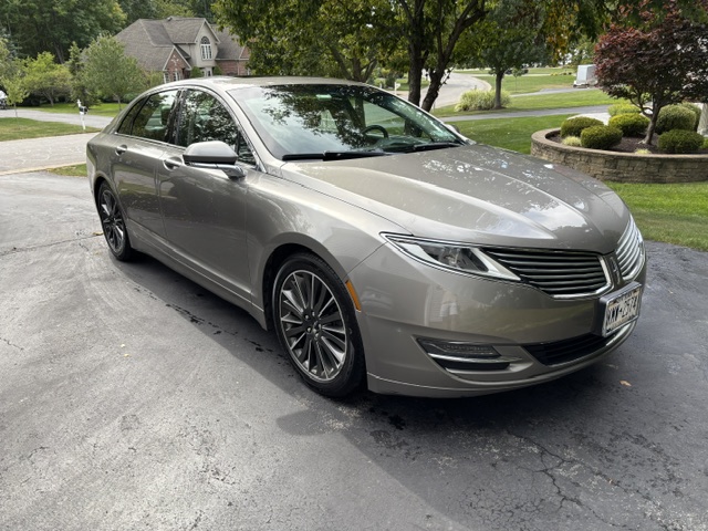 Used 2016 Lincoln MKZ AWD w/ Equipment Group 300A Reserve image 13