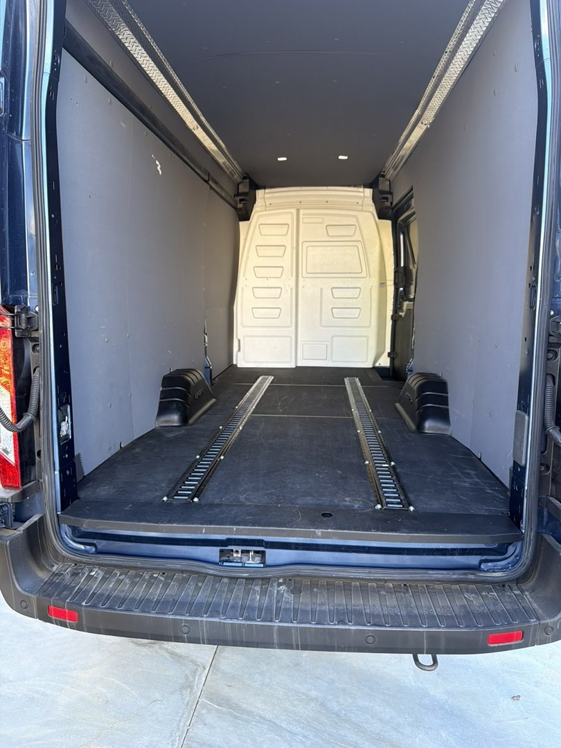 Used 2023 Ford Transit 250 148 High Roof Extended RWD image 9