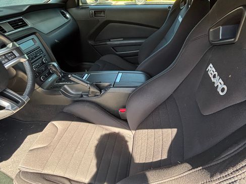 Used 2013 Ford Mustang GT RWD image 11
