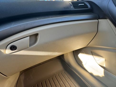 Used 2010 Acura TSX Sedan image 10