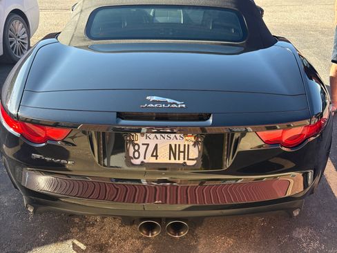 Used 2016 Jaguar F-TYPE Convertible image 5