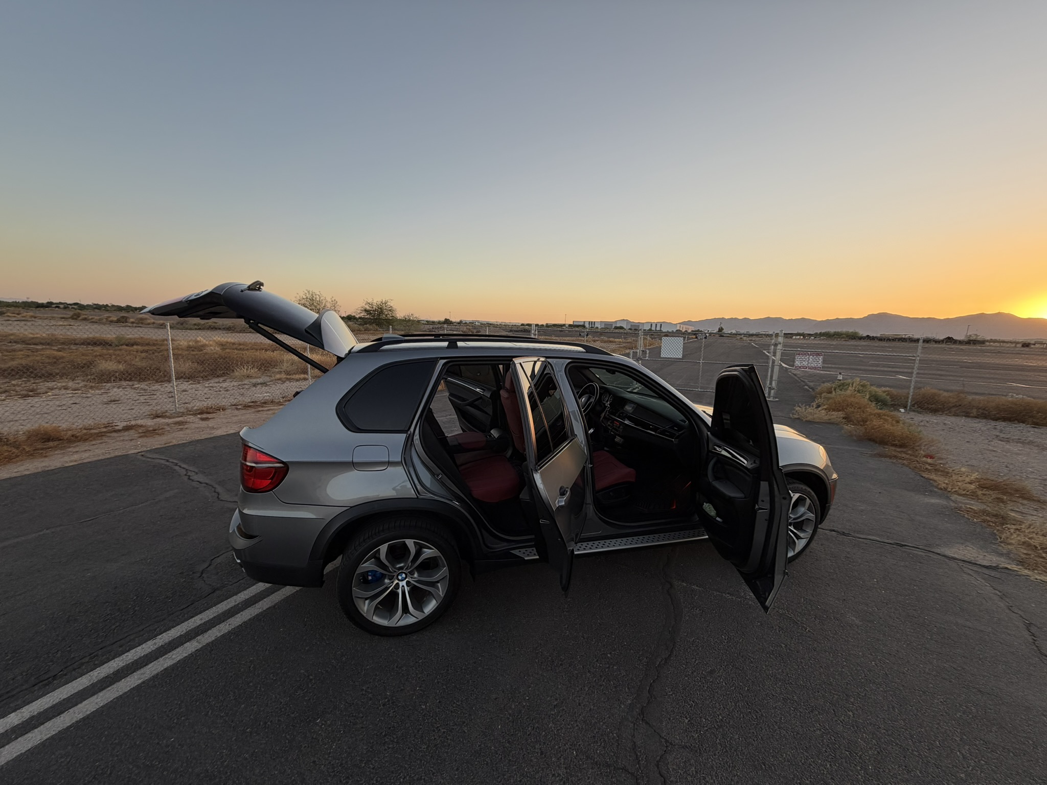 Used 2013 BMW X5 xDrive50i AWD/4WD image 2