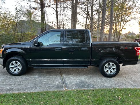 Used 2018 Ford F150 XLT w/ Equipment Group 301A Mid image 1