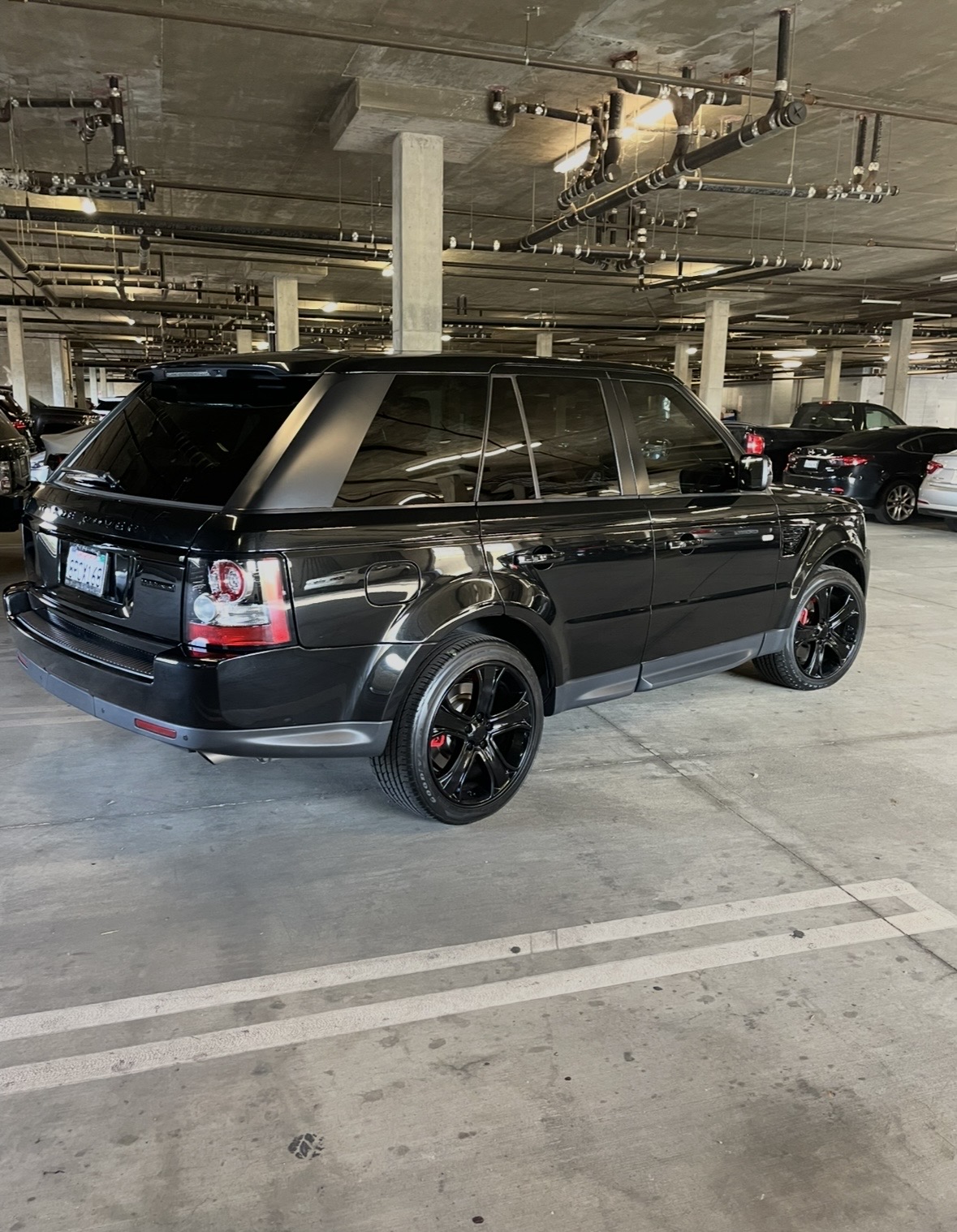 Used 2012 Land Rover Range Rover Sport HSE LUX AWD/4WD image 1
