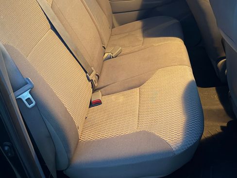 Used 2013 Toyota Tacoma 4x4 Double Cab image 9