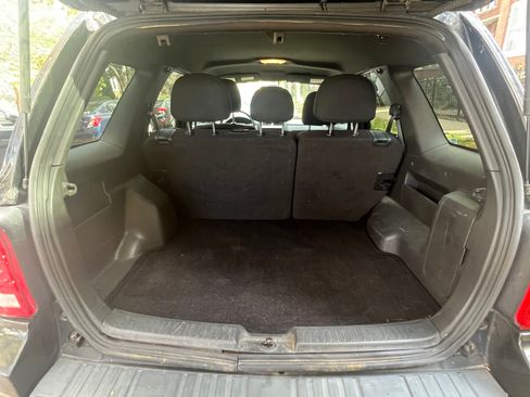 Used 2010 Ford Escape XLT image 15