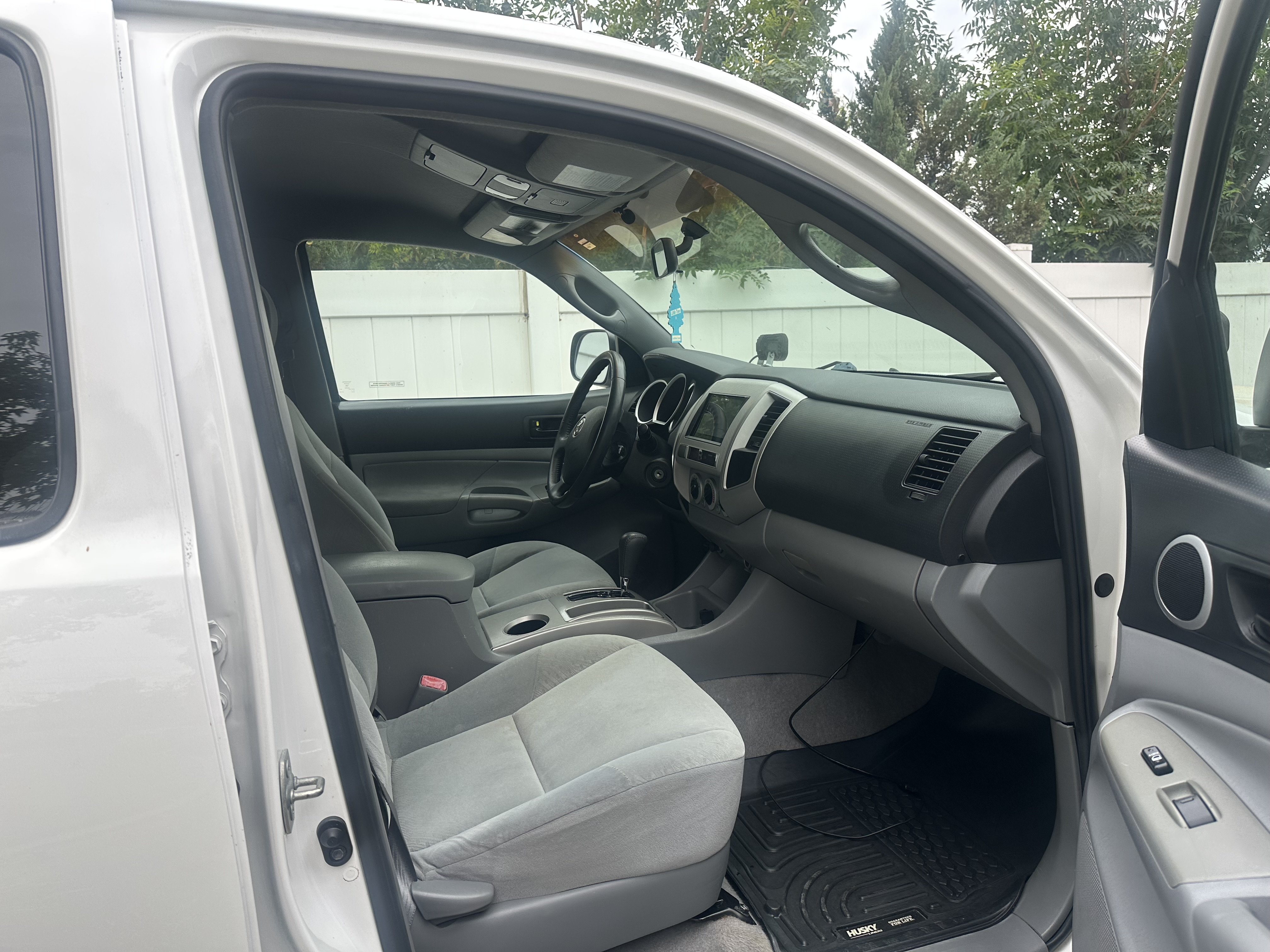 Used 2007 Toyota Tacoma PreRunner w/ SR5 Pkg #2 RWD image 11