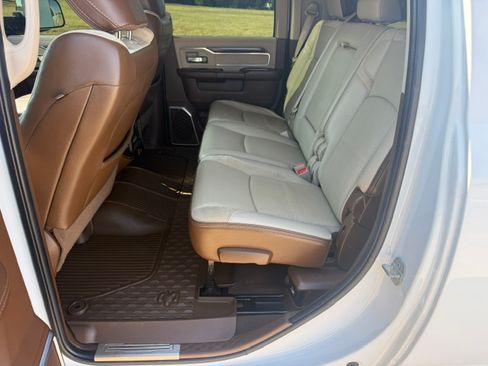 Used 2021 RAM 2500 Laramie AWD/4WD image 11