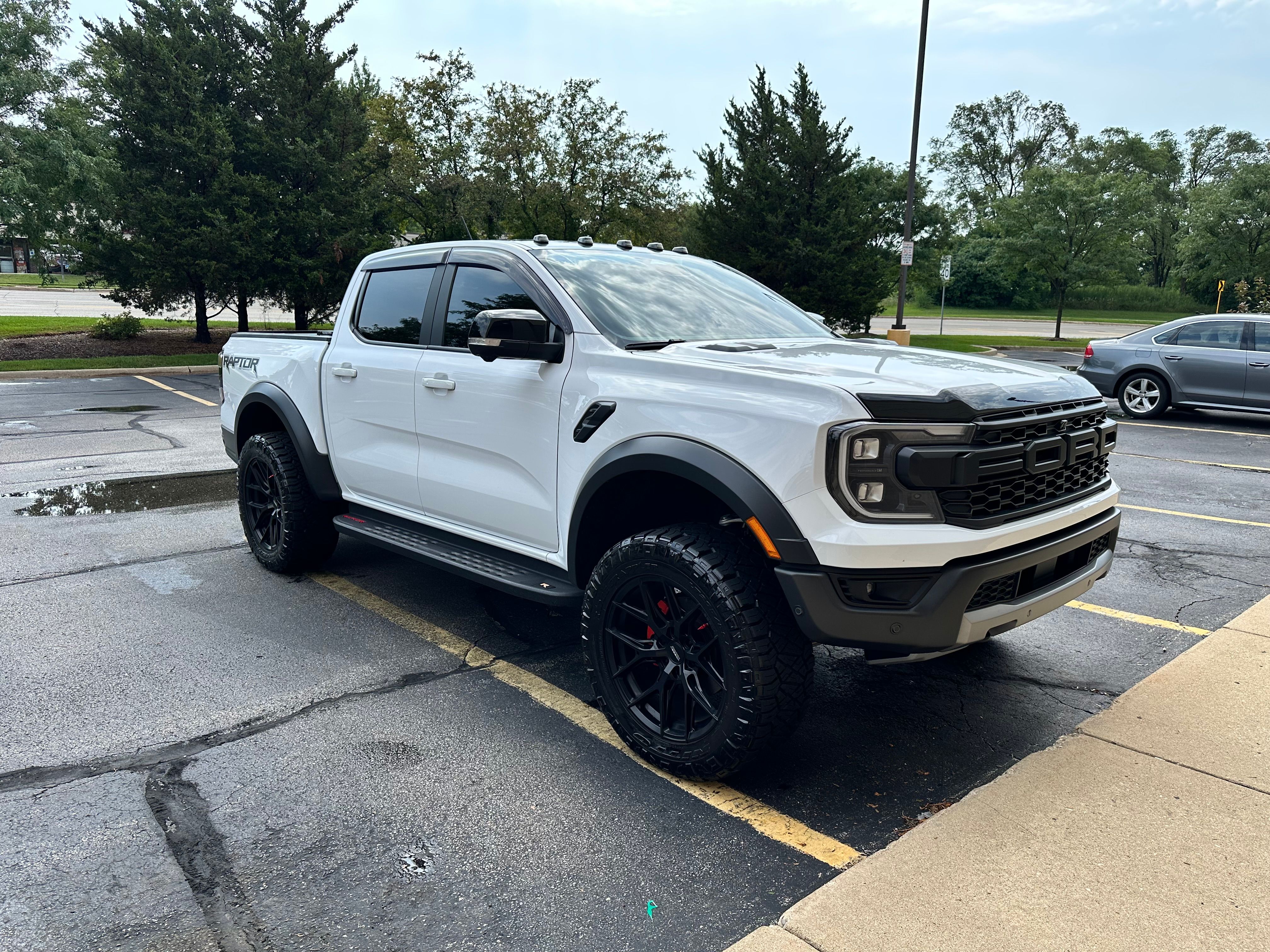 Used 2024 Ford Ranger Raptor AWD/4WD image 9