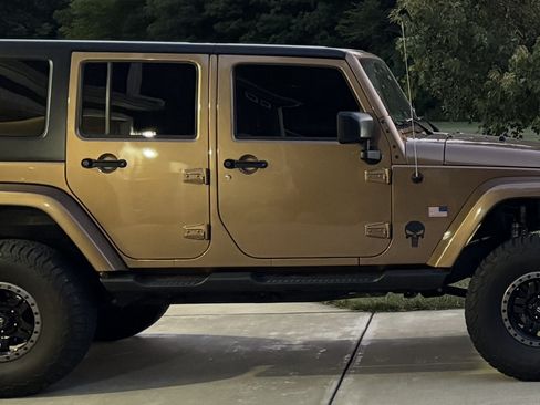 Used 2015 Jeep Wrangler Unlimited Sahara w/ Trailer Tow Group image 6