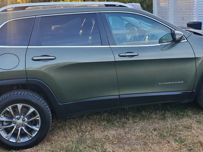 Used 2020 Jeep Cherokee Latitude Plus w/ Cold Weather Group