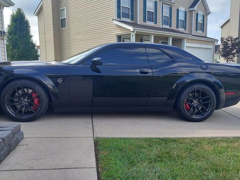 Used 2019 Dodge Challenger SRT Hellcat image 14