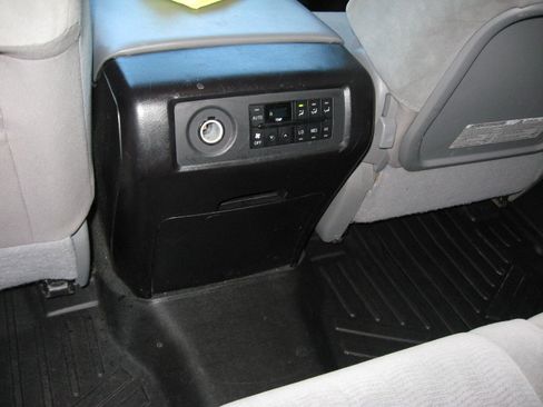 Used 2014 Toyota Sequoia SR5 image 17