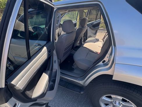 Used 2008 Toyota 4Runner Sport image 14