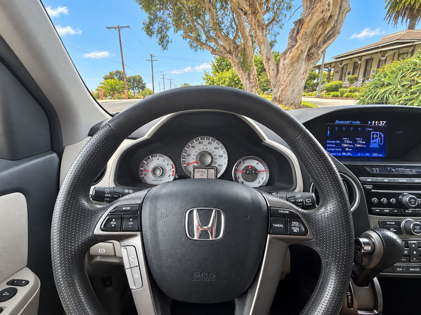 Used 2015 Honda Pilot LX image 4