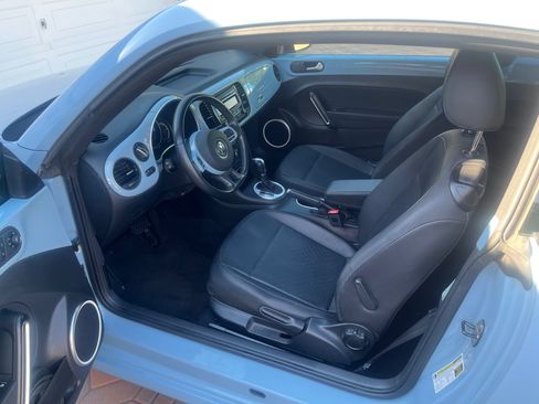 Used 2015 Volkswagen Beetle 1.8T image 6
