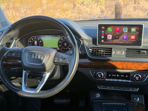 Used 2018 Audi Q5 2.0T Premium Plus AWD/4WD image 8